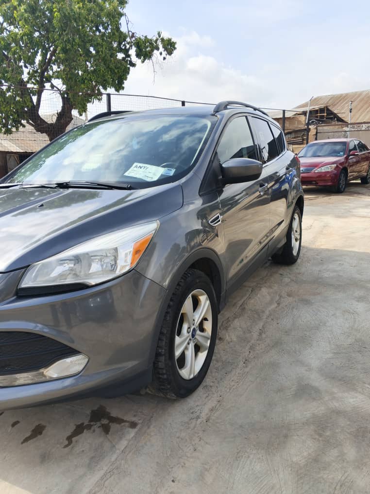 2014 Ford Escape SE SUV - Automatic